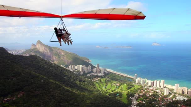 Hang-Gliding in Rio